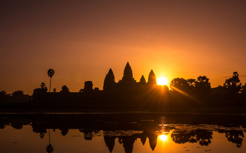 Angkor-Wat-Sunset