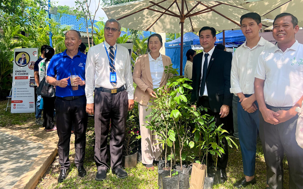 Stay Nature in Pepy skill fair and tree offering