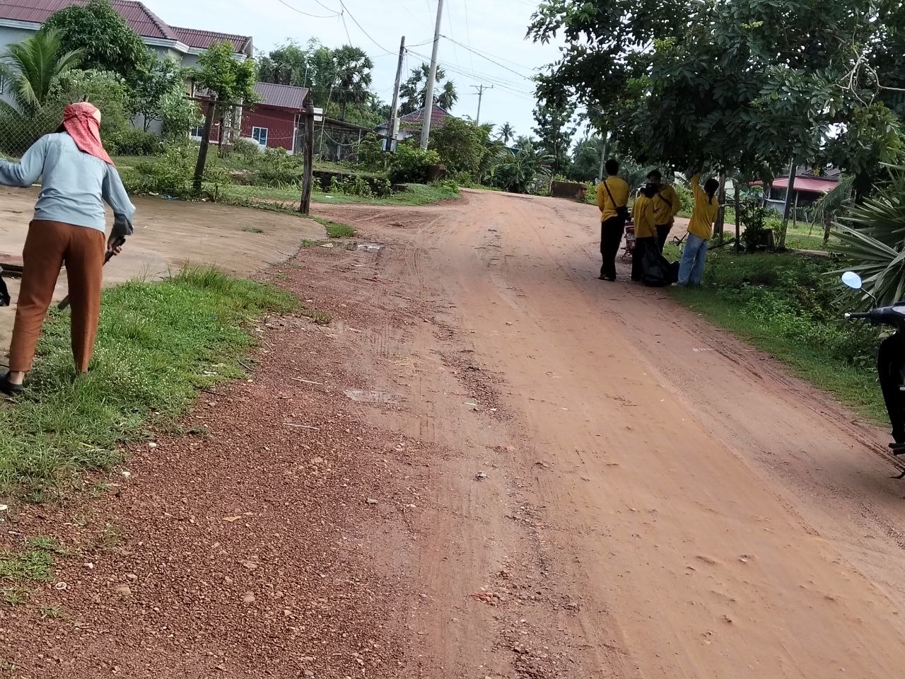 Stay Nature Cleaning activity at Kapmot