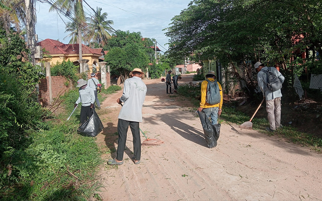 Stay Nature Cleaning Activity