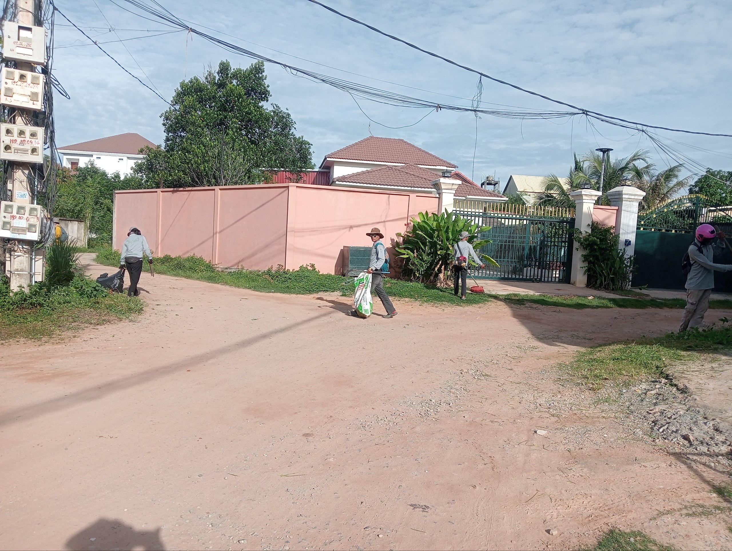 Stay Nature Cleaning Activity