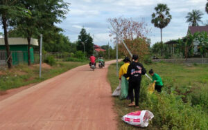Kampot Stay Nature Cleaning Activity